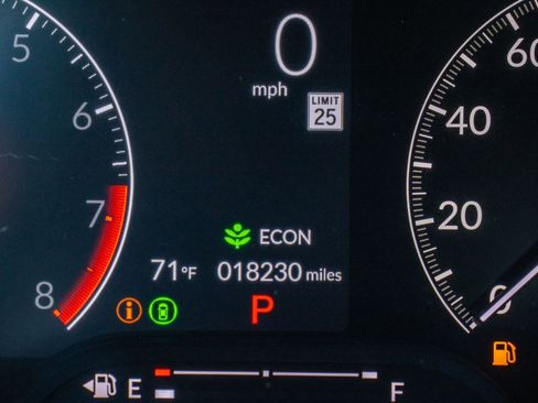 Certified 2022 Honda Civic Sport image 33