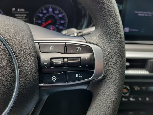 Certified 2022 Kia K5 LXS FWD image 22