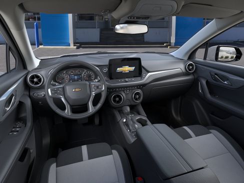 New 2026 Chevrolet Blazer LT w/ Convenience Package FWD image 41