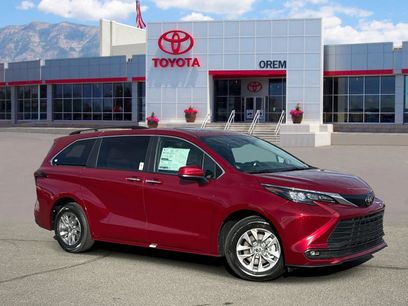 New 2026 Toyota Sienna XLE