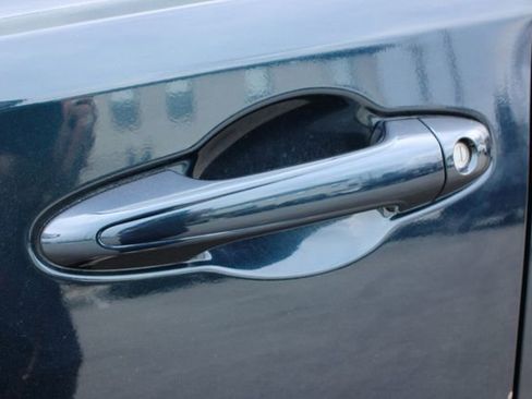 Used 2017 Toyota RAV4 XLE w/ Plus Special Value Package image 9