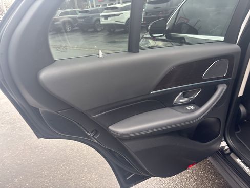 Used 2022 Mercedes-Benz GLE 450 GLE 450 image 18