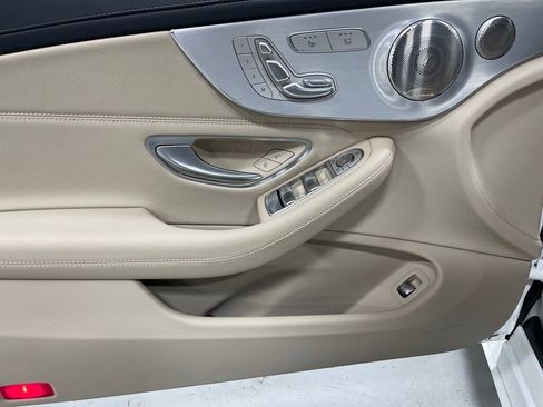 Used 2023 Mercedes-Benz C 300 4MATIC Cabriolet image 22