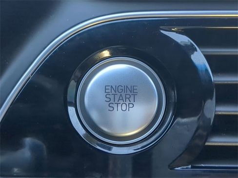 Used 2023 Genesis G70 3.3T w/ Sport Prestige Package image 27