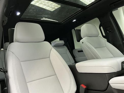 New 2026 Chevrolet Tahoe Premier AWD/4WD image 44
