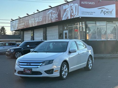 Used 2012 Ford Fusion SE image 3