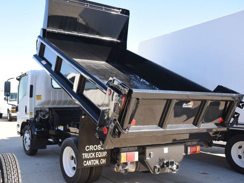 New 2025 Chevrolet Low Cab Forward image 5