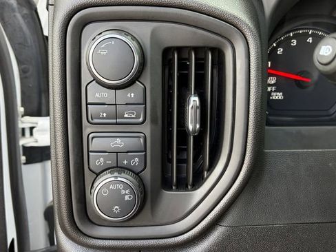 Certified 2025 Chevrolet Silverado 1500 W/T w/ WT Value Package AWD/4WD image 5