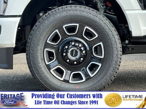 New 2026 Ford F250 Platinum w/ FX4 Off-Road Package AWD/4WD image 25
