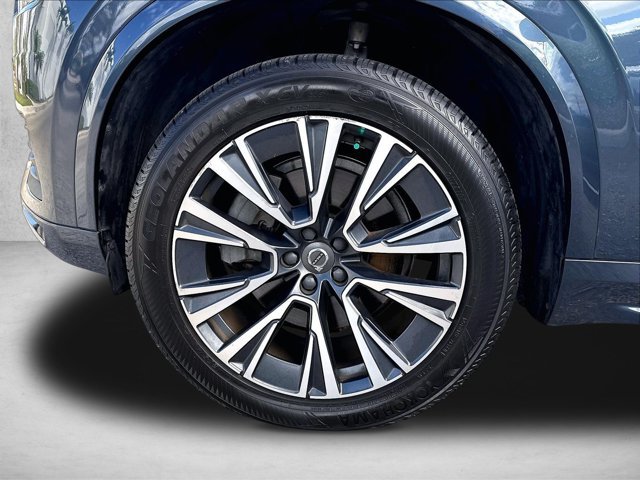 Used 2022 Volvo XC90 T5 Momentum FWD image 10