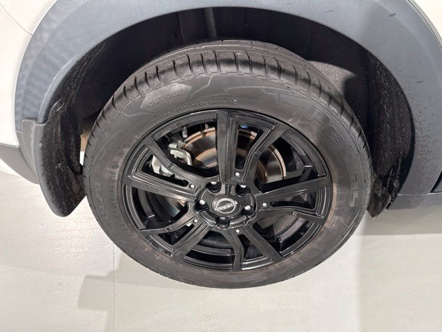 Used 2023 Nissan Kicks SV w/ Interior Electronics Package FWD image 13