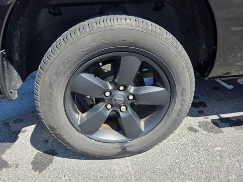 Used 2018 RAM 1500 Big Horn AWD/4WD image 29
