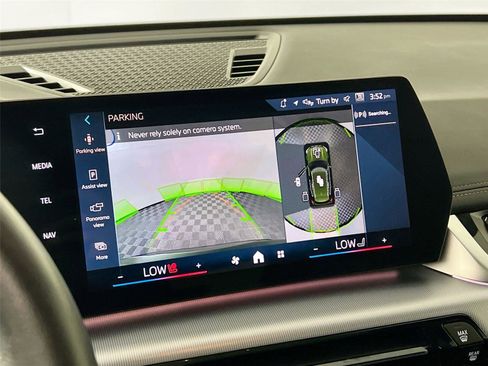 Certified 2025 BMW X1 xDrive28i w/ Technology Package image 13