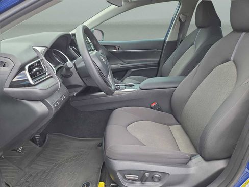 Used 2024 Toyota Camry LE image 19