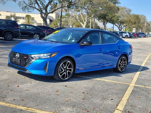 Used 2024 Nissan Sentra SR image 2