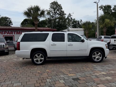 Used 2010 Chevrolet Suburban LTZ AWD/4WD image 4