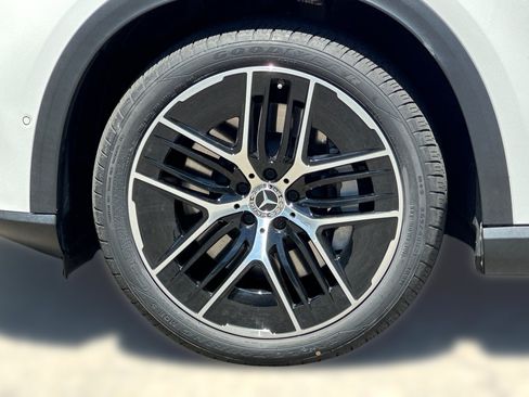 Certified 2023 Mercedes-Benz EQE 350+ 4MATIC SUV image 11
