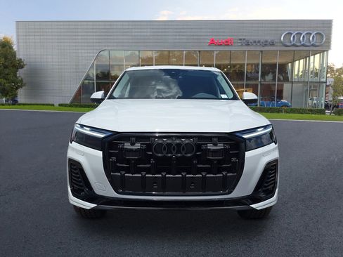New 2025 Audi Q7 Premium Plus image 2