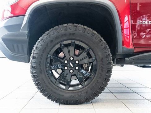 Used 2019 Chevrolet Colorado ZR2 w/ ZR2 Dusk Special Edition AWD/4WD image 7