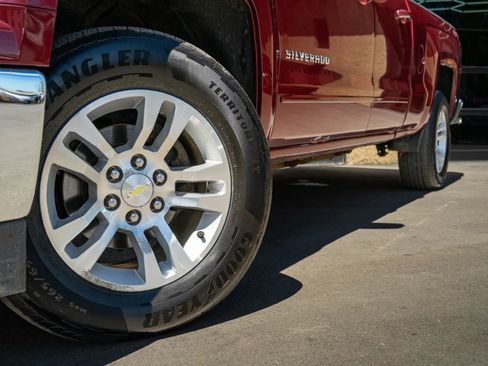 Used 2015 Chevrolet Silverado 1500 LT AWD/4WD image 17