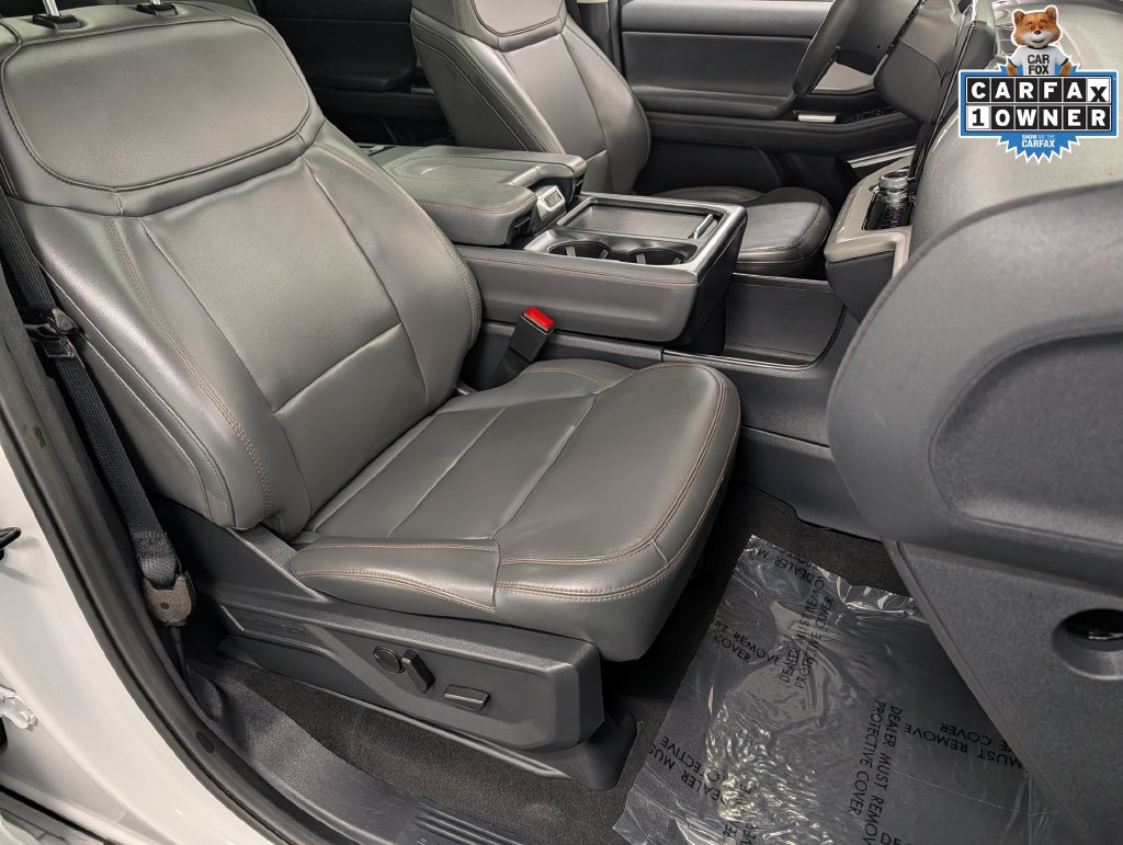 Used 2025 Ford Expedition Active AWD/4WD image 29