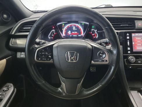 Used 2018 Honda Civic Sport Touring image 17