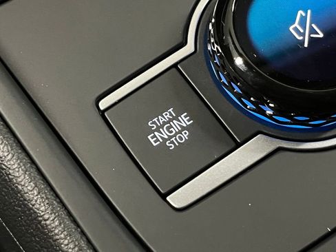 New 2026 Volkswagen Tiguan S image 15