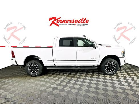 New 2026 RAM 2500 Limited w/ Towing Technology Group image 8