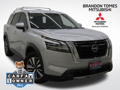 Used 2023 Nissan Pathfinder SL