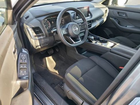 Certified 2024 Nissan Rogue S FWD image 9