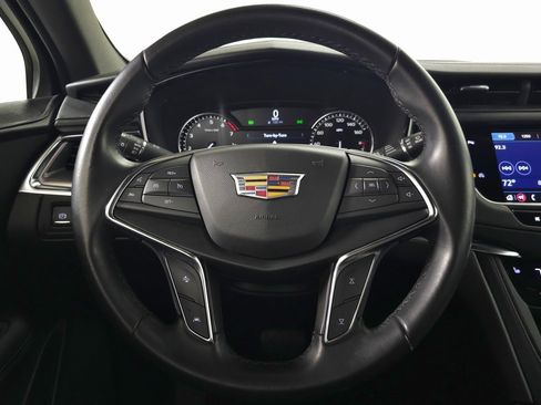 Used 2020 Cadillac XT5 Luxury image 21
