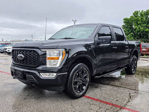 Used 2022 Ford F150 XL w/ STX Black Appearance Package AWD/4WD image 3