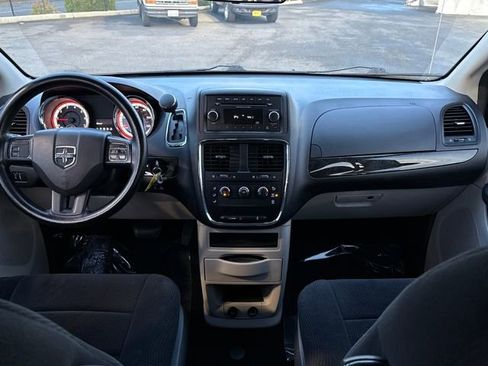 Used 2013 Dodge Grand Caravan American Value Package image 10