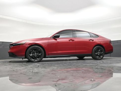 Used 2025 Honda Accord SE image 23