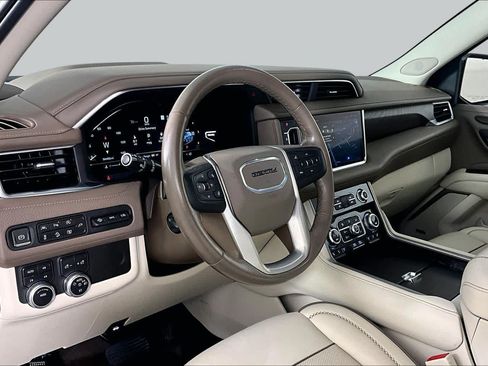 Certified 2022 GMC Yukon Denali AWD/4WD image 17