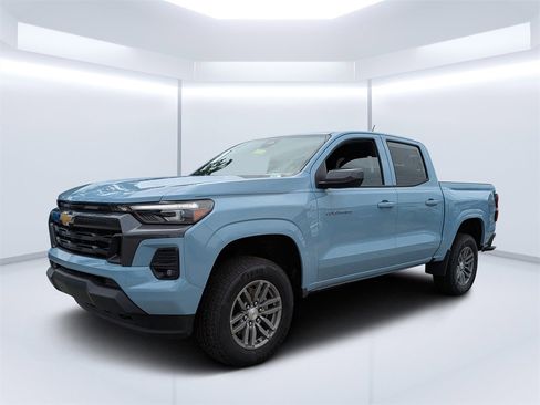 New 2025 Chevrolet Colorado LT w/ LT Convenience Package image 7