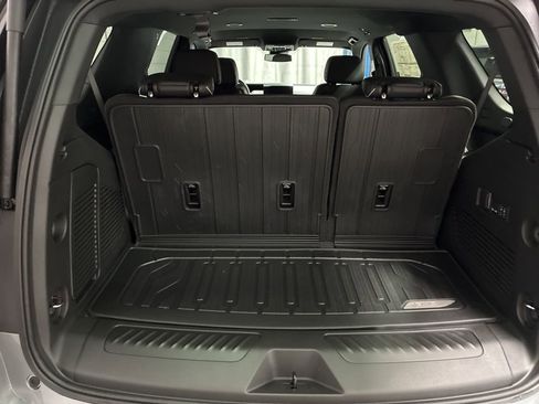 New 2026 GMC Yukon Elevation image 16