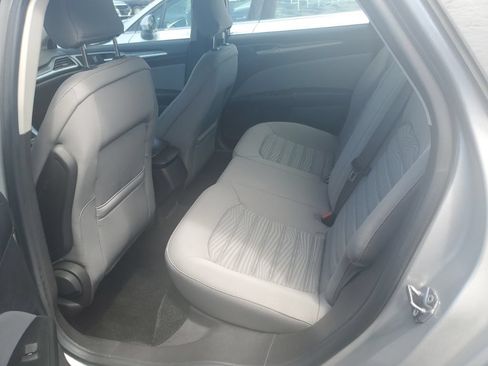 Used 2016 Ford Fusion S FWD image 5