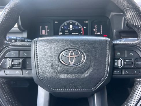 Used 2025 Toyota Tacoma SR5 image 26