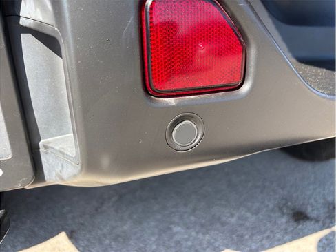 Used 2021 Jeep Wrangler Unlimited Sahara image 15