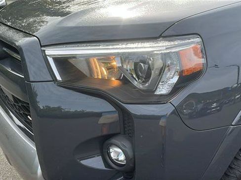 Certified 2024 Toyota 4Runner TRD Off-Road AWD/4WD image 7