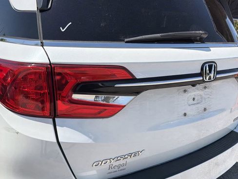 Used 2023 Honda Odyssey Touring image 10
