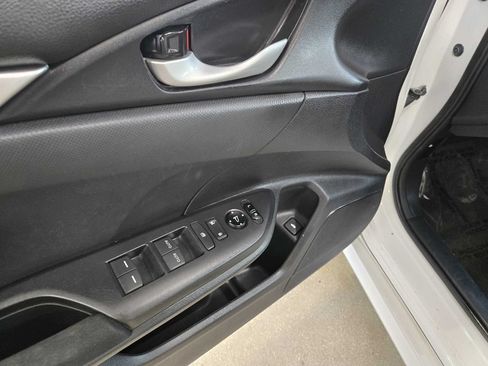 Used 2019 Honda Civic LX image 11
