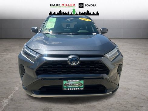 Certified 2023 Toyota RAV4 SE w/ Convenience Package AWD/4WD image 9