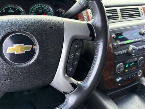 Used 2011 Chevrolet Tahoe LT image 70