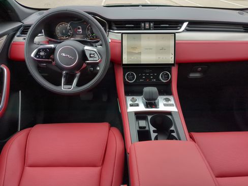 New 2026 Jaguar F-PACE R-Dynamic S image 16