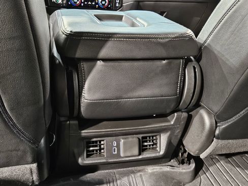 Used 2024 GMC Sierra 1500 Elevation AWD/4WD image 35