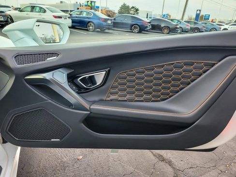Used 2017 Lamborghini Huracan LP 580-2 image 28