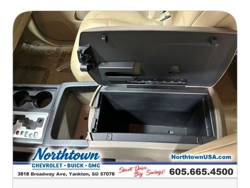 Used 2012 Nissan Armada SV image 24
