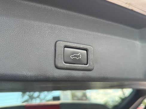 Used 2019 Subaru Ascent Limited AWD/4WD image 53